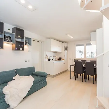 דירה Navigli Panoramica Terrazzo Free Parking Ac Wifi מילאנו